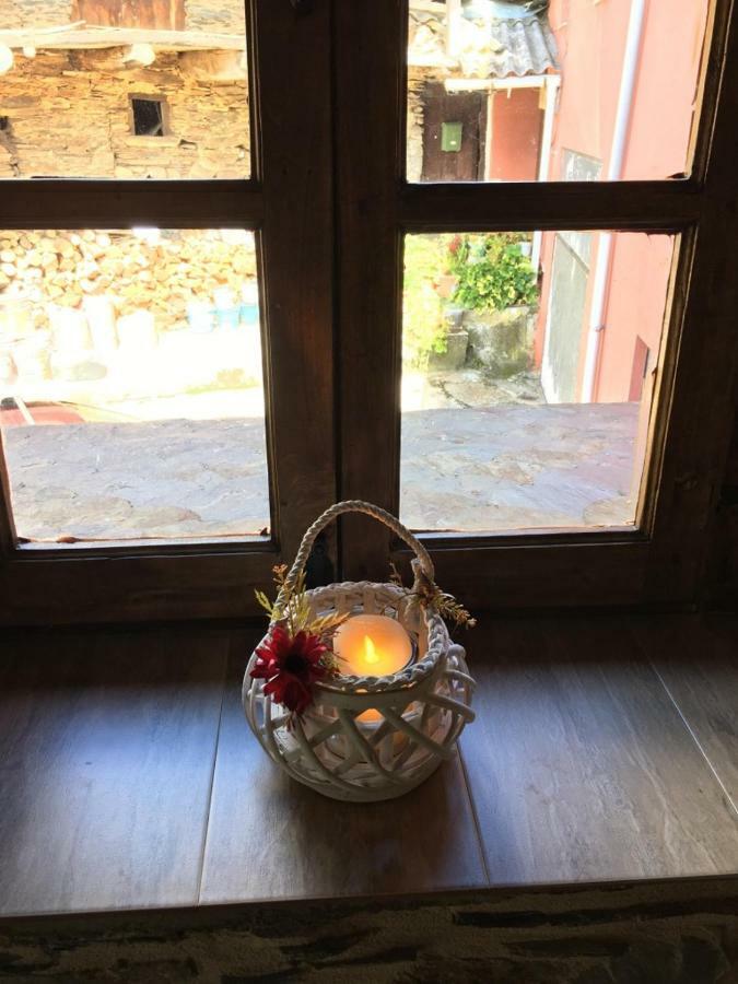 Casa Rural Bierzo Encantado Valle de Finolledo Kültér fotó