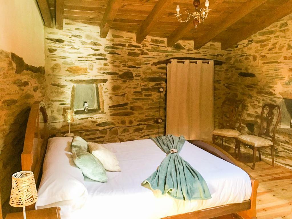 Casa Rural Bierzo Encantado Valle de Finolledo Kültér fotó
